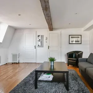  Appartement Charming Flat At The Heart Of Old Close To Stations - Welkeys